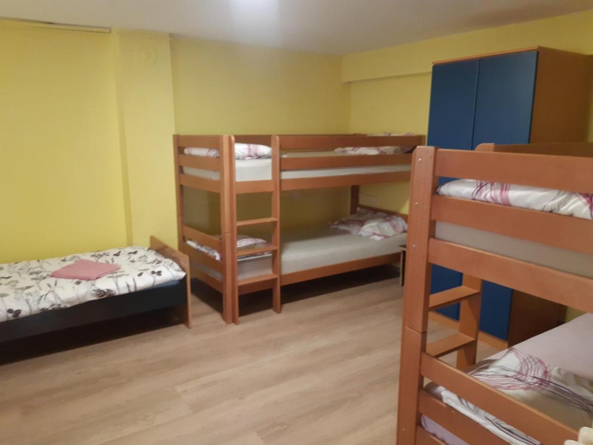 Apartman Novi Sad - Apartment Novi Sad Sremska Kamenica Exterior foto